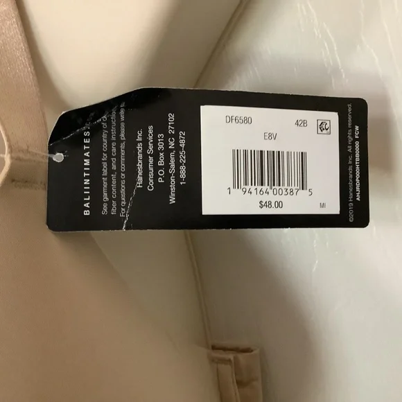 New Bali Smoothing Underwire Bra 42B Convertible Back Tan - Picture 5 of 8